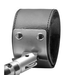 Spreader Bar with Leather Cuffs