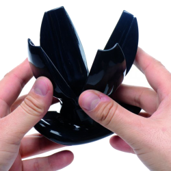 Claw Expanding Anal Dilator