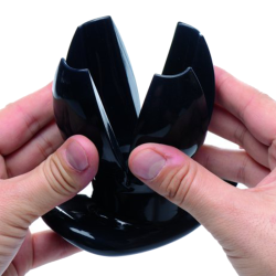 Claw Expanding Anal Dilator